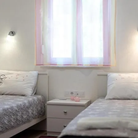 Apartament In Mastrinka With Sea View, Terrace, Air Conditioning, Wifi 5159-3 Trogir